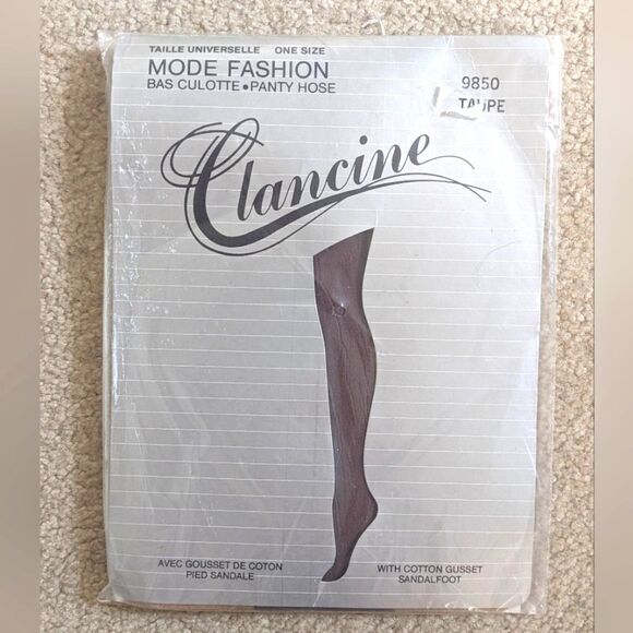 $5 Item! NWT Vintage Clancine One Size Fashion Pantyhose 90-150lbs - Picture 1 of 12